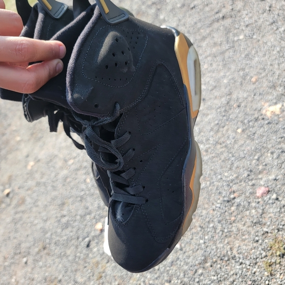 Nike Jordan 6 Retro Defining Moments 2020 Men's Size 10 - Picture 2 of 7